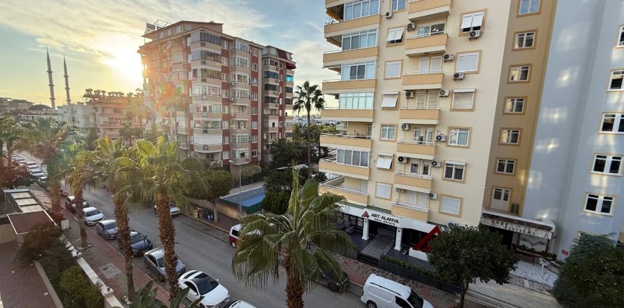 1+1 Apartment in Alanya, Antalya, Turkey No. 221331