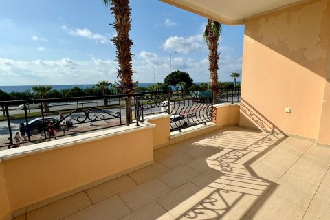 2+1 Apartment  in Alanya, Antalya, Turkey No. 221329