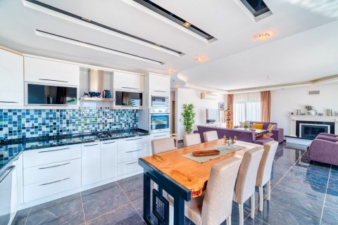 Продажа виллы  в Каргыджаке, Аланье, Анталье, Турция 4 комн., 520м2, №225082 – фото 2