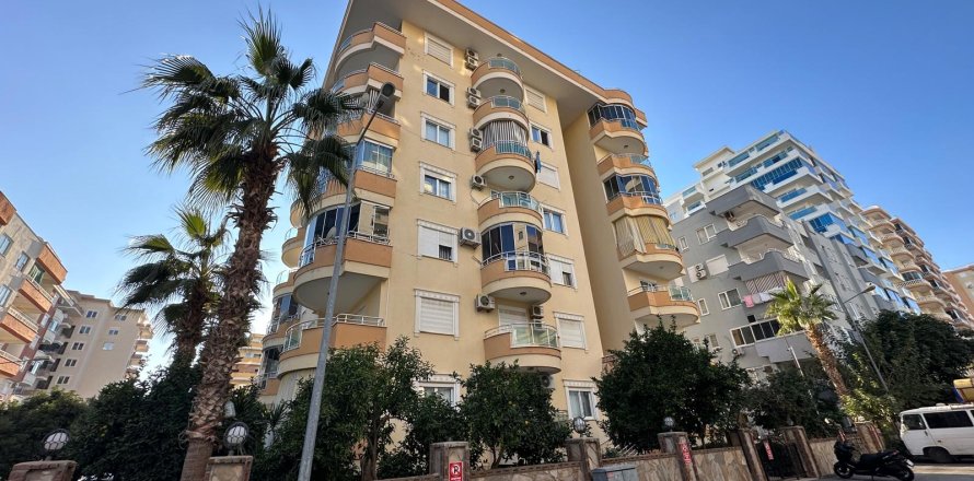 2+1 Lägenhet  i Mahmutlar, Antalya, Turkiet Nr. 224549