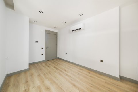 Apartment for sale  in Antalya, Turkey, 70m2, No. 211211 – photo 10