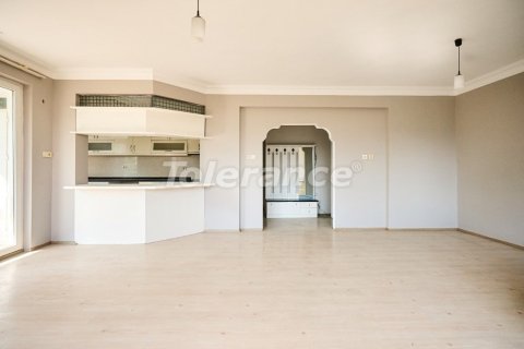 آپارتمان در  Antalya ، ترکیه 3 خوابه ، 160 متر مربع.  شماره 224786 - 11