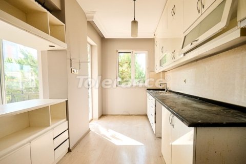 آپارتمان در  Antalya ، ترکیه 3 خوابه ، 160 متر مربع.  شماره 224786 - 12