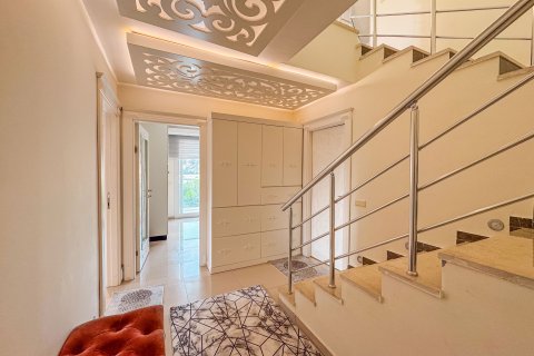 Продажа квартиры в Кестеле, Анталье, Турция 3+1, 140м2, №218562 – фото 16