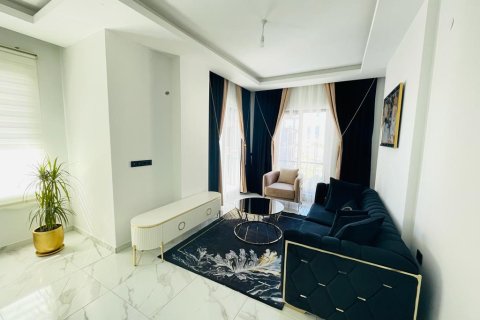 2+1 Apartment  in Mahmutlar, Antalya, Turkey No. 221688