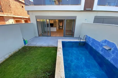 4+1 Lejlighed  i Mugla, Tyrkiet Nr. 224057