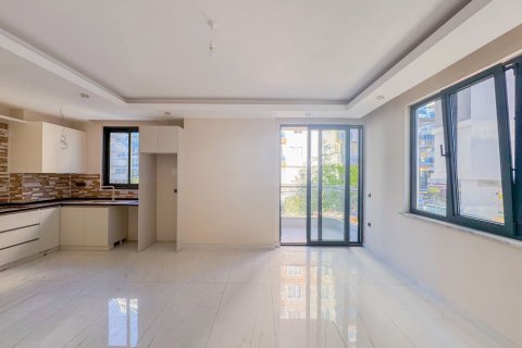 2+1 Lejlighed i Mahmutlar, Antalya, Tyrkiet Nr. 219844 - 5