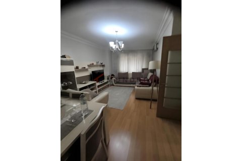 2+1 Apartment  in Beyoglu, Istanbul, Turkey No. 221364