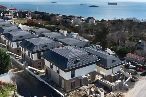 5+1 Villa  in Beylikduezue, Istanbul, Türkei Nr. 221365 - 2