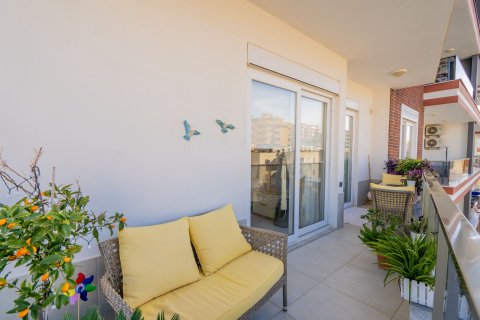 2+1 Lägenhet  i Mahmutlar, Antalya, Turkiet Nr. 222298 - 9