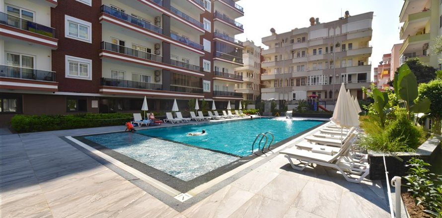 2+1 Lägenhet  i Mahmutlar, Antalya, Turkiet Nr. 222298