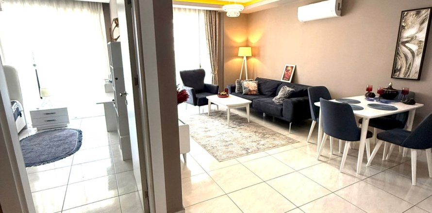 2+1 Lägenhet i Mahmutlar, Antalya, Turkiet Nr. 222293