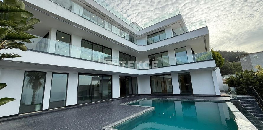 6+2 Villa  i Alanya, Antalya, Tyrkia Nr. 217116