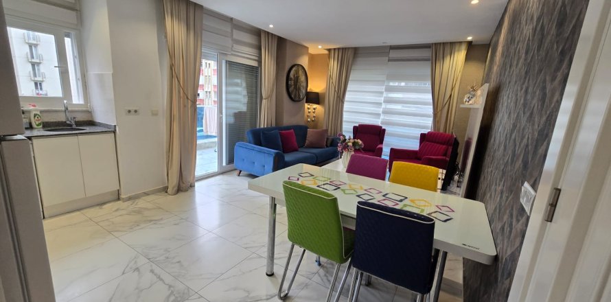 2+1 Apartment in Mahmutlar, Antalya, Turkey No. 218133