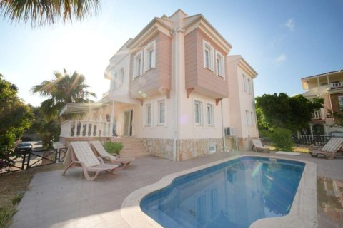 Villa  i Alanya, Antalya, Tyrkiet Nr. 227677