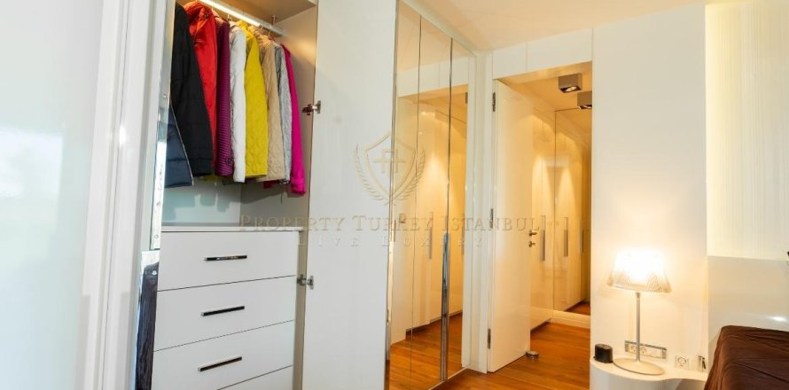 6+1 Villa  in Beykoz, Istanbul, Türkei Nr. 138904