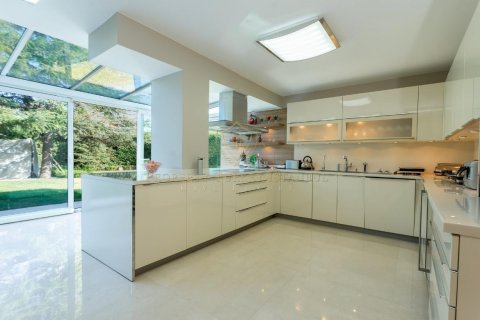 6+1 Villa  in Beykoz, Istanbul, Türkei Nr. 138904 - 9