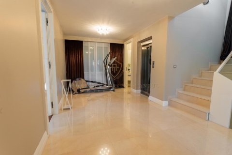 6+1 Villa  in Beykoz, Istanbul, Türkei Nr. 138904 - 24