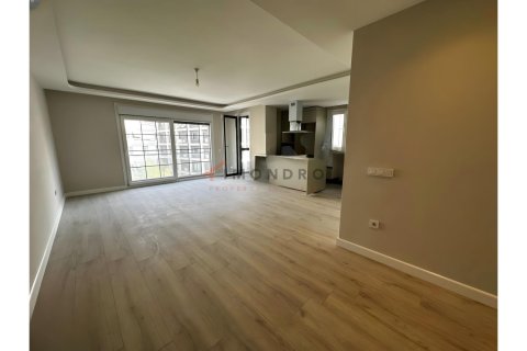 Продажа квартиры  в Бешикташе, Стамбуле, Турция 2+1, 110м2, №219859 – фото 2