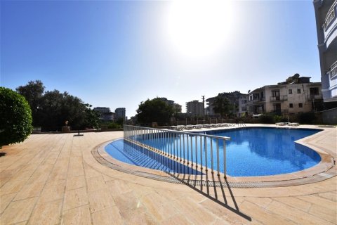 2+1 Wohnung  in Alanya, Antalya, Türkei Nr. 221342 - 3