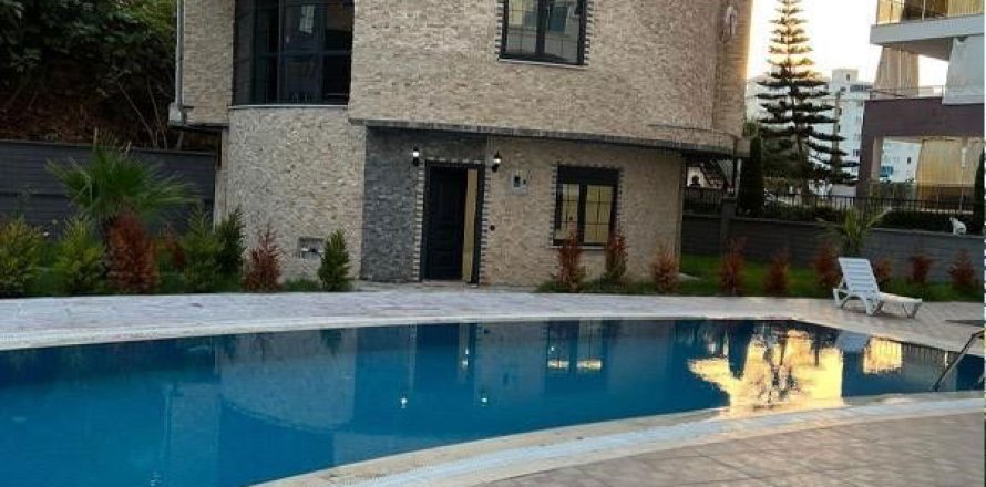4+1 Villa i Mahmutlar, Antalya, Tyrkiet Nr. 217369