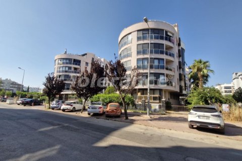 آپارتمان در  Antalya ، ترکیه 3 خوابه ، 120 متر مربع.  شماره 227667 - 2