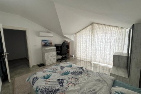 Продажа квартиры  в Оба, Анталье, Турция 5 комн., 200м2, №219967 – фото 9