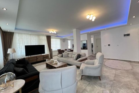 Продажа квартиры  в Оба, Анталье, Турция 5 комн., 200м2, №219967 – фото 3