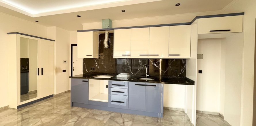 1+1 Apartment in Alanya, Antalya, Turkey No. 223224
