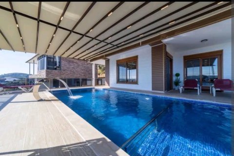 4+1 Villa  in Antalya, Türkei Nr. 222862 - 2