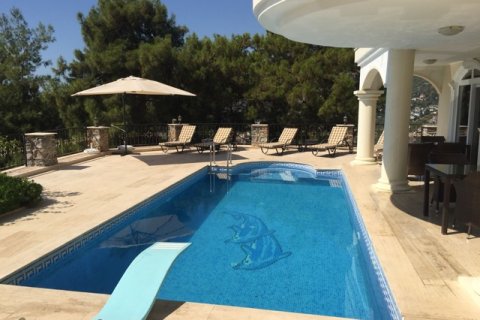 ویلا در  Antalya ، ترکیه 4 خوابه ، 290 متر مربع.  شماره 222856 - 17