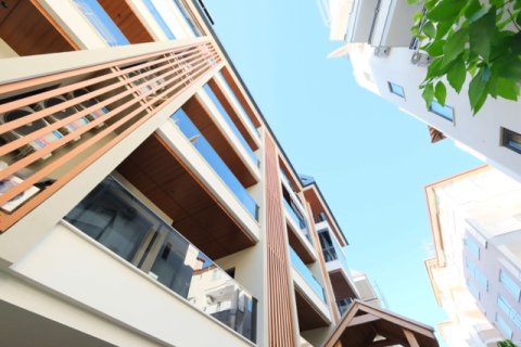 Daire  2+1  Antalya, Türkiye №222627