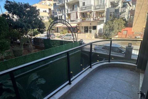 2+1 Lägenhet i Oba, Antalya, Turkiet Nr. 226269 - 9