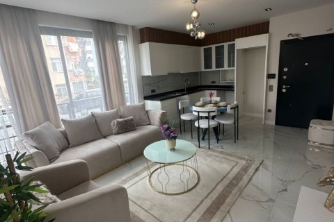 2+1 Lägenhet i Oba, Antalya, Turkiet Nr. 226269 - 4