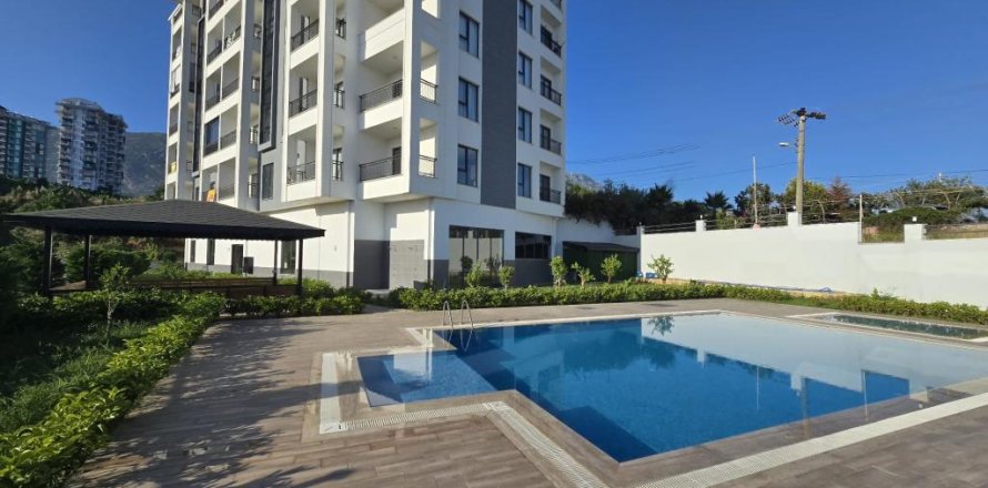 Leilighet  i Mahmutlar, Antalya, Tyrkia Nr. 216083