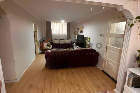 3+1 Apartment  in Fatih, Istanbul, Turkey No. 228464