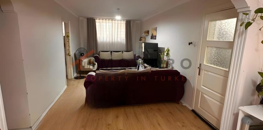 3+1 Lejlighed  i Fatih, Istanbul, Tyrkiet Nr. 228464