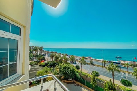 آپارتمان در  Antalya ، ترکیه 3 خوابه ، 140 متر مربع.  شماره 222679 - 22