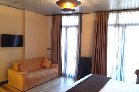 ملک تجاری در Istanbul ، ترکیه 200 متر مربع. شماره 222680 - 6