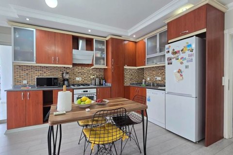 2+1 Leilighet  i Mahmutlar, Antalya, Tyrkia Nr. 237593 - 4