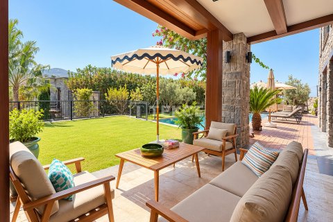 5+2 Villa i Bodrum, Mugla, Tyrkiet Nr. 237594 - 17