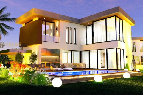 4+1 Villa i Catalkoy, Girne, Nr. 214210 - 2