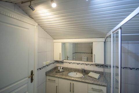 4+1 Villa  i Tepe, Alanya, Antalya, Tyrkia Nr. 104003 - 16