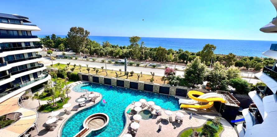 Квартира 1+1 в Аланье, Анталья, Турция №216577
