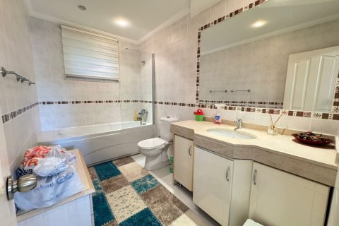 Villa for sale in Alanya, Antalya, Turkey, 4 bedrooms, 235m2, No. 216576 – photo 3