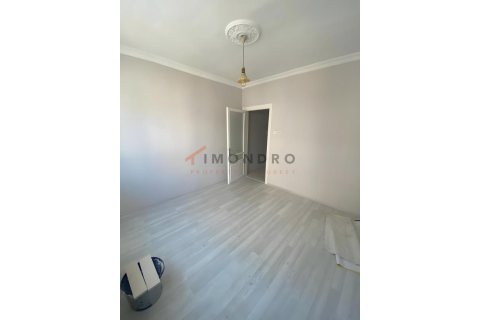 آپارتمان در Fatih،  Istanbul ، ترکیه 3 خوابه ، 110 متر مربع.  شماره 227118 - 2