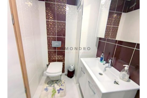 Продажа квартиры  в Бейликдюзю, Стамбуле, Турция 1+1, 70м2, №227117 – фото 15