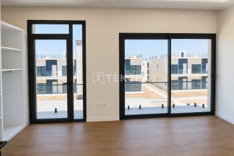 ویلا در Girne ، ترکیه 4 خوابه ، 220 متر مربع. شماره 227480 - 15