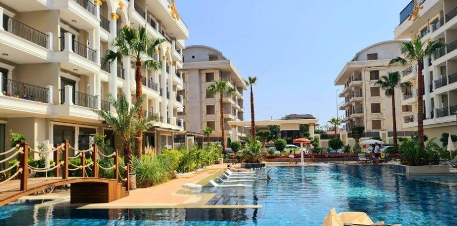 Lejlighed i Oba, Antalya, Tyrkiet Nr. 221647