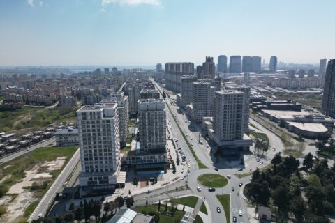 5+1 Apartment  in Basaksehir, Istanbul, Turkey No. 221655